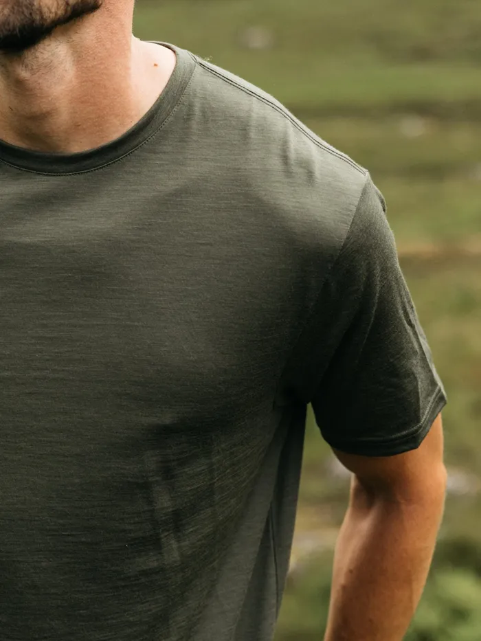 Finisterre Base Layers and Underwear Men Seeker Merino TShirt Olive