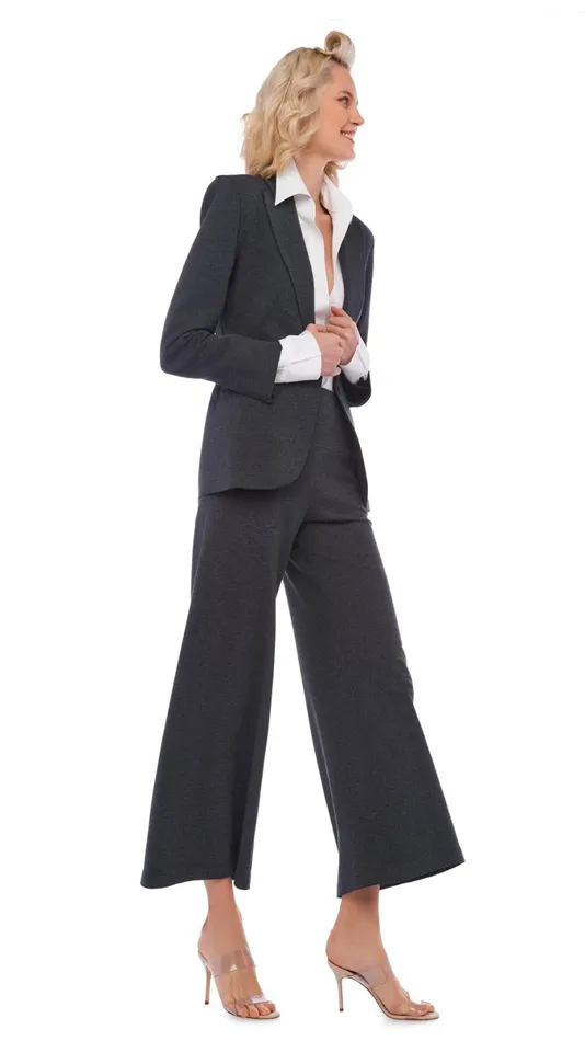Norma Kamali Bottoms SHORT STRAIGHT LEG PANT Dark Heather Grey 8211 Clothing Norma Kamali Bottoms SHORT STRAIGHT LEG PANT Dark Heather Grey 8211 Clothing