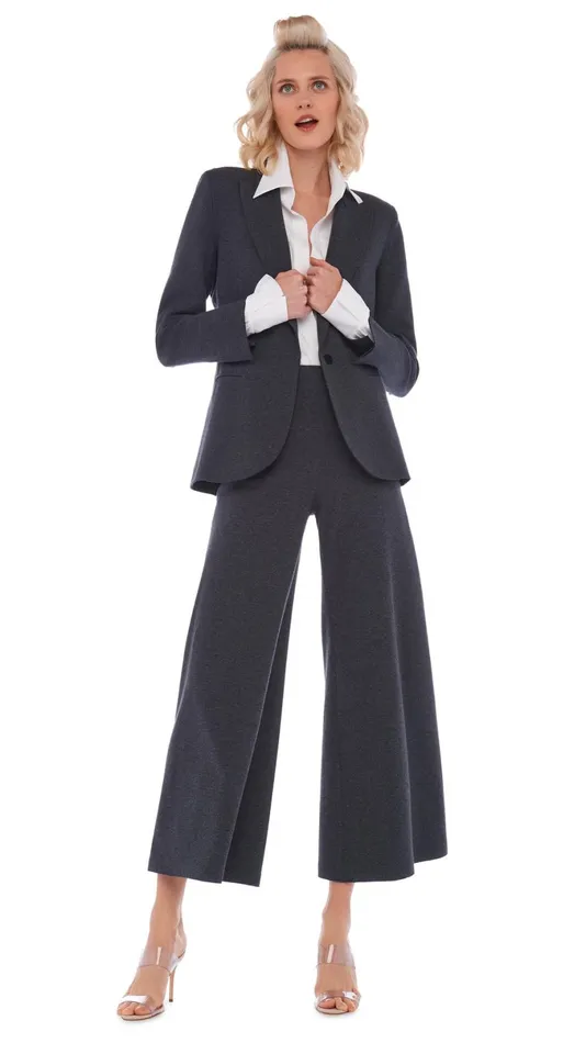 Norma Kamali Bottoms SHORT STRAIGHT LEG PANT Dark Heather Grey 8211 Clothing Norma Kamali Bottoms SHORT STRAIGHT LEG PANT Dark Heather Grey 8211 Clothing