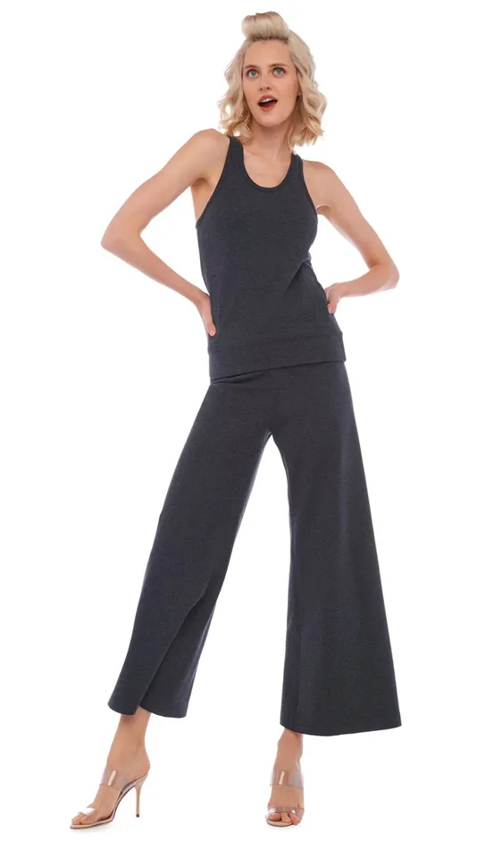 Norma Kamali Bottoms SHORT STRAIGHT LEG PANT Dark Heather Grey 8211 Clothing Norma Kamali Bottoms SHORT STRAIGHT LEG PANT Dark Heather Grey 8211 Clothing
