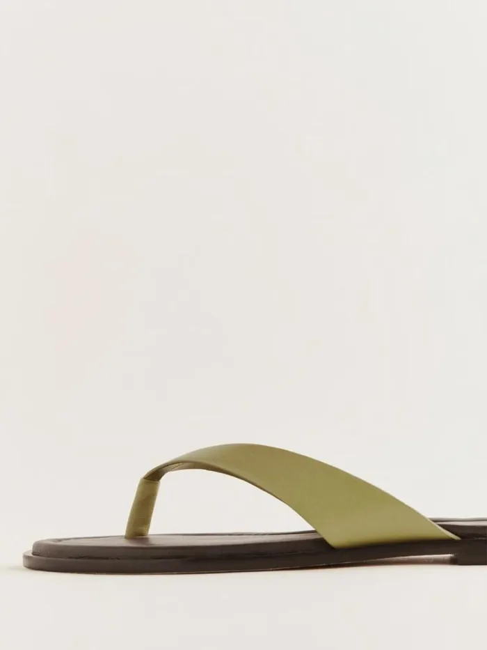 Shoes The Reformation Jessie Thong Sandal Cerignola Boss