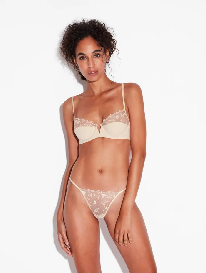 Underwired Bra In Halo And Ivory Nude With Embroidered Tulle Lingerie La Perla Underwired