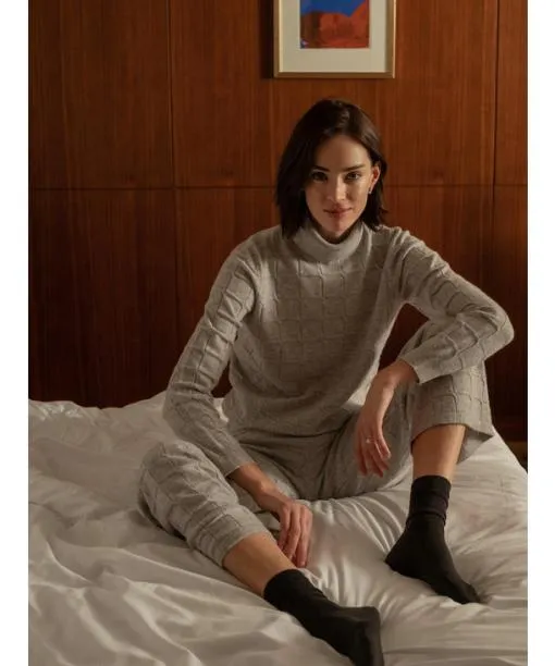 Women Softmerino Women Socks Red Plum FALKE Socks